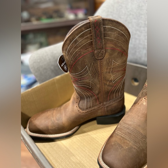 Ariat Sport Wide Square Toe